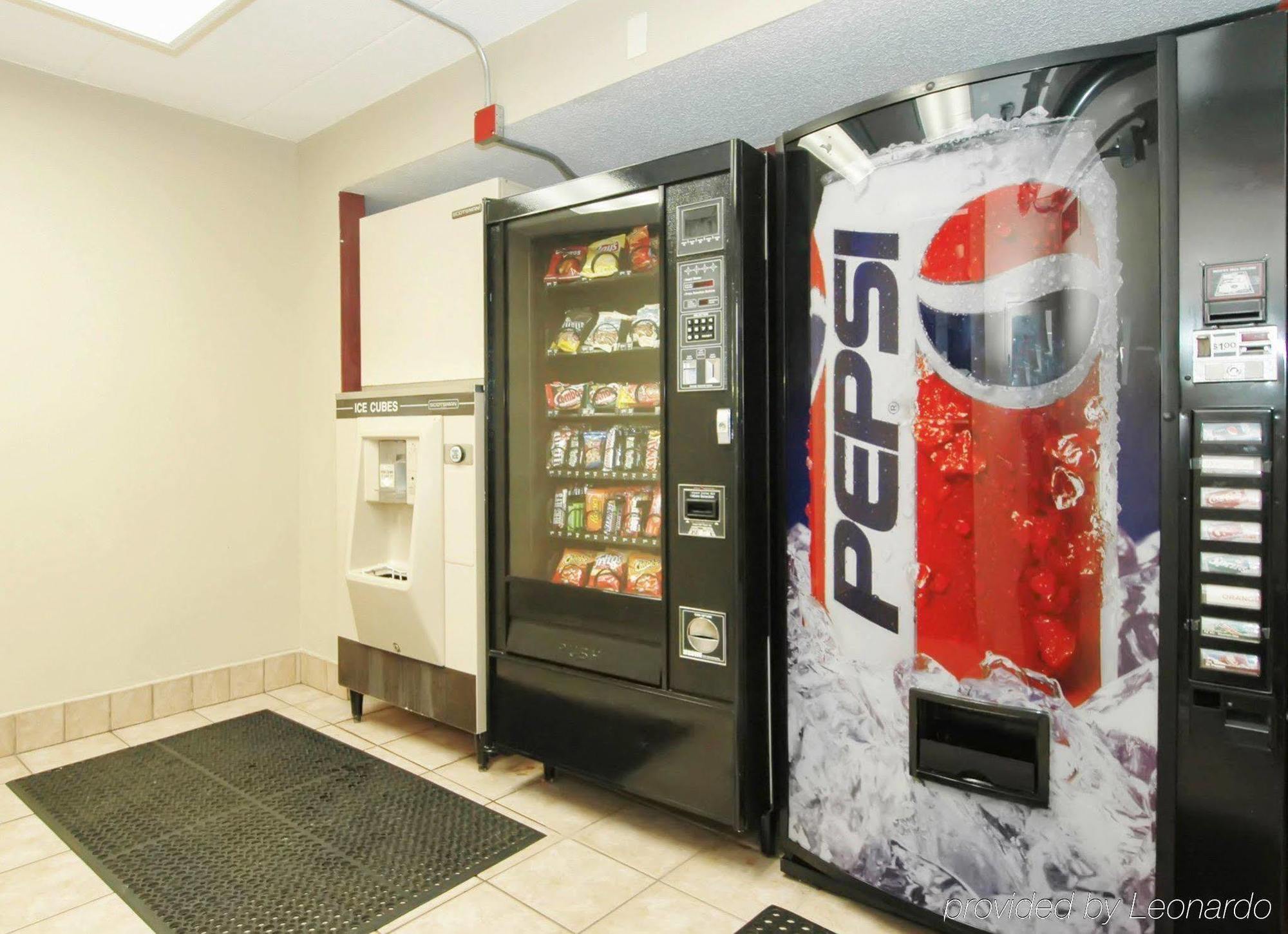 Red Roof Inn Buffalo - Hamburg/ I-90 Екстериор снимка