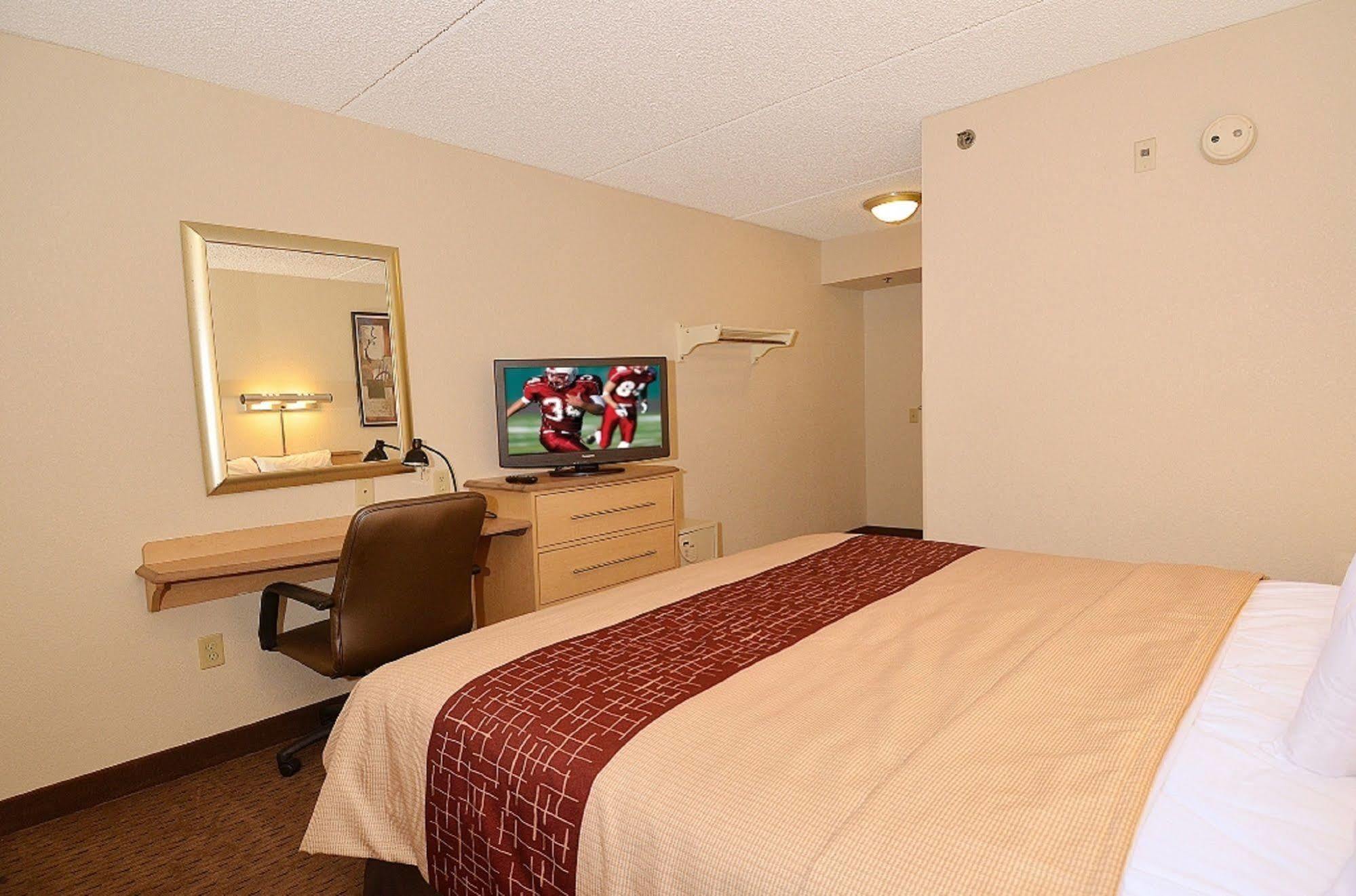 Red Roof Inn Buffalo - Hamburg/ I-90 Екстериор снимка